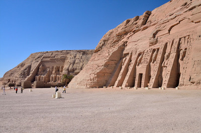 埃及景点介绍的文章有哪些（埃及的主要旅游景点）