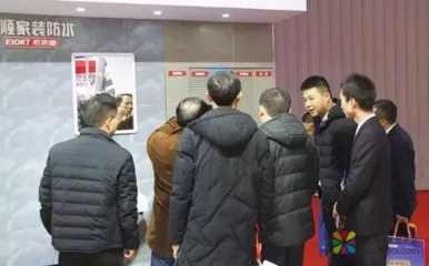 如何确保操作系统在信息系统安全等级五级标准下的安全性？